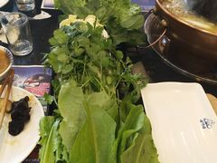 -楼外楼大刀肉传统火锅居(幸福街店)