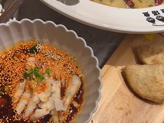 -渔语鱼新川菜Bistro(万象天地店)