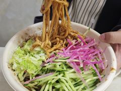 -黑八私房老北京炸酱面