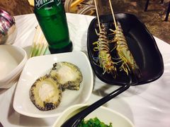 花竹虾-鲜入围煮花胶鸡海鲜火锅