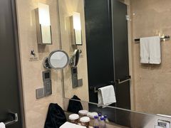 -广州天河希尔顿酒店