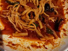 -楼兰古丽·新疆拌面·清真(华阳城店)