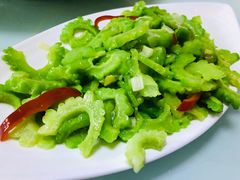 淸炒苦瓜-马白开来特色羊排揪片子  (总店)