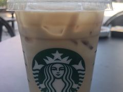 -星巴克臻选(惠州华贸天地1楼店)