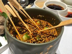 -红鼎豆捞·非遗鲍皇汤火锅(宝丰路店)