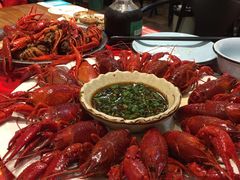 -李双猪·小龙虾·烧烤·羊肉煲(乐山店)