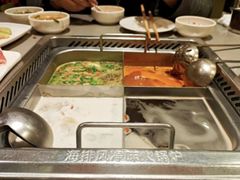 -海底捞火锅(中原万达广场店)