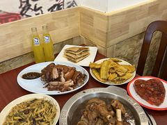 -聚首堂·特色小吃·肘子(什刹海德胜门店)