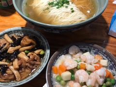 -老外婆本帮面(塔城路店)