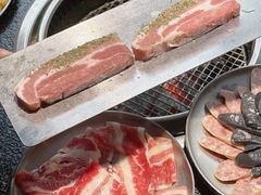 -红泥小火炉·东北泥炉烤肉(天一旗舰店)