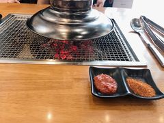 -肉甲韩国木炭烤肉(新壹街1店)