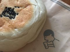 紫米紫薯米面包-喜茶(广州中山六路店)