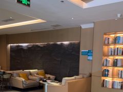 -金色印象·4K影院式足体养生(南坪桃源店)