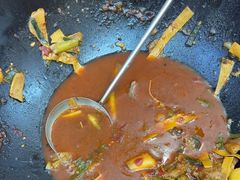 -曹丞相·地锅鸡·地锅鱼(武林店)