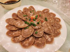 自制香肠-华盛园卷子王农家菜水库鱼