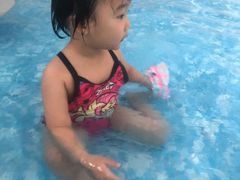 -爱睿思儿童早教亲子游泳(万象城店)