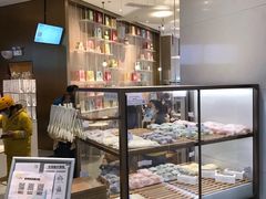 面包甜点陈列柜-奈雪的茶(星河城店)