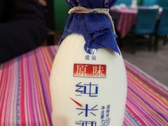 -香巴拉云南餐厅(华莱坞店)