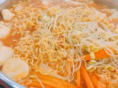 部队火锅-喔爸韩国料理(环球银泰城店)