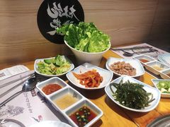 -唯成•韩国炭火烤肉 유성고기