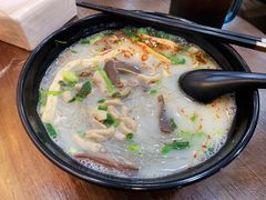 -鸭小妹鸭血粉丝(老门东店)