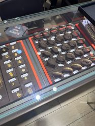 -周生生Chow Sang Sang(又一城店)