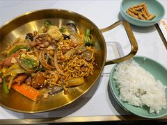 -阿上阿上麻辣香锅&麻辣烫(朝阳蓝色港湾店)