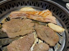 -木槿花韩式炭烤·熟成肉工坊(孙文东路店)