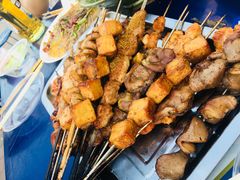 烤羊肉串-天津乾毓德饭庄·清真传统炒菜·海鲜烧烤(咸阳路店)