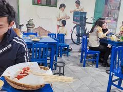 -马路边边·成都串串(翠柏路店)