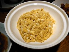 蟹黄蛋-弄堂里·寻味杭州(湖滨银泰in77C区店)