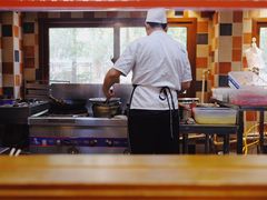 大堂-清真·玛丽亚新疆菜主题餐厅(浙江中路店)