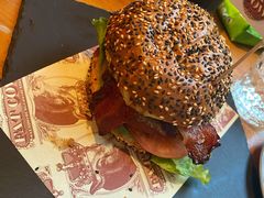 -FAT COW(虹梅路店)