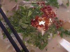 -刘记羊汤·烧饼夹肘子