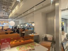 -黄记煌三汁焖锅(新佳丽江汉路店)