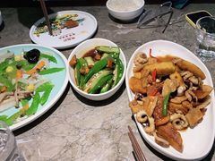 -前海沿·青岛菜(李沧万达店)