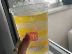 美汁源椰子水饮-麦当劳(健德桥得来速店)