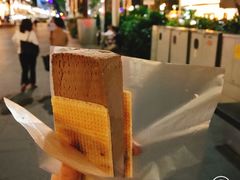 -詹爷爷乌节路街头冰淇淋
