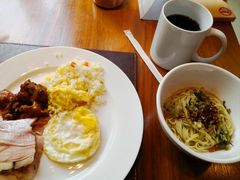 -上海明天广场JW万豪酒店