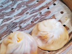 招牌蟹黄小笼-南翔馒头店(豫园店)