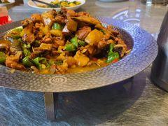 -俭寨大盘鸡·手抓肉·烧烤新疆菜(乌苏路店)
