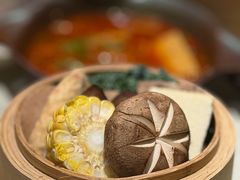 -一叶一世界·素食餐厅(锦华万达店)