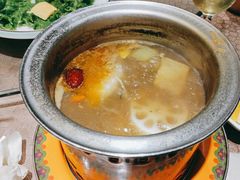 -百草滩羊·长江大酒店餐饮中心