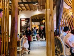 大堂-隔壁老王·家常云南菜(花巷店)