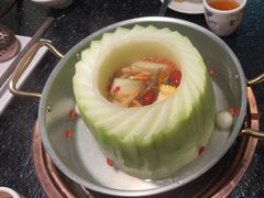 三代传承冬瓜盅-得意咚瓜·顺德鱼生·冬瓜火锅(深圳首店)
