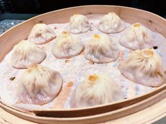 蟹黄大汤包-孔乙己(后海店)