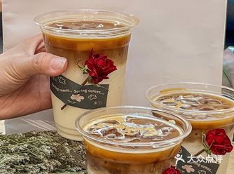 八角杯开进西溪印象城️咖啡精速来报到