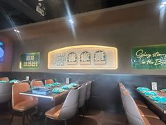-曼听小寨海鲜烧烤·大连辣炒大王(盖州街店)