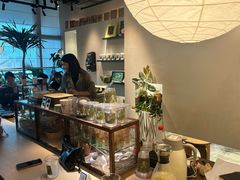 -luutosa  cafe & tea 鹿兔山