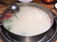-龙记斑鱼火锅鲜切牛肉自助(红山路店)